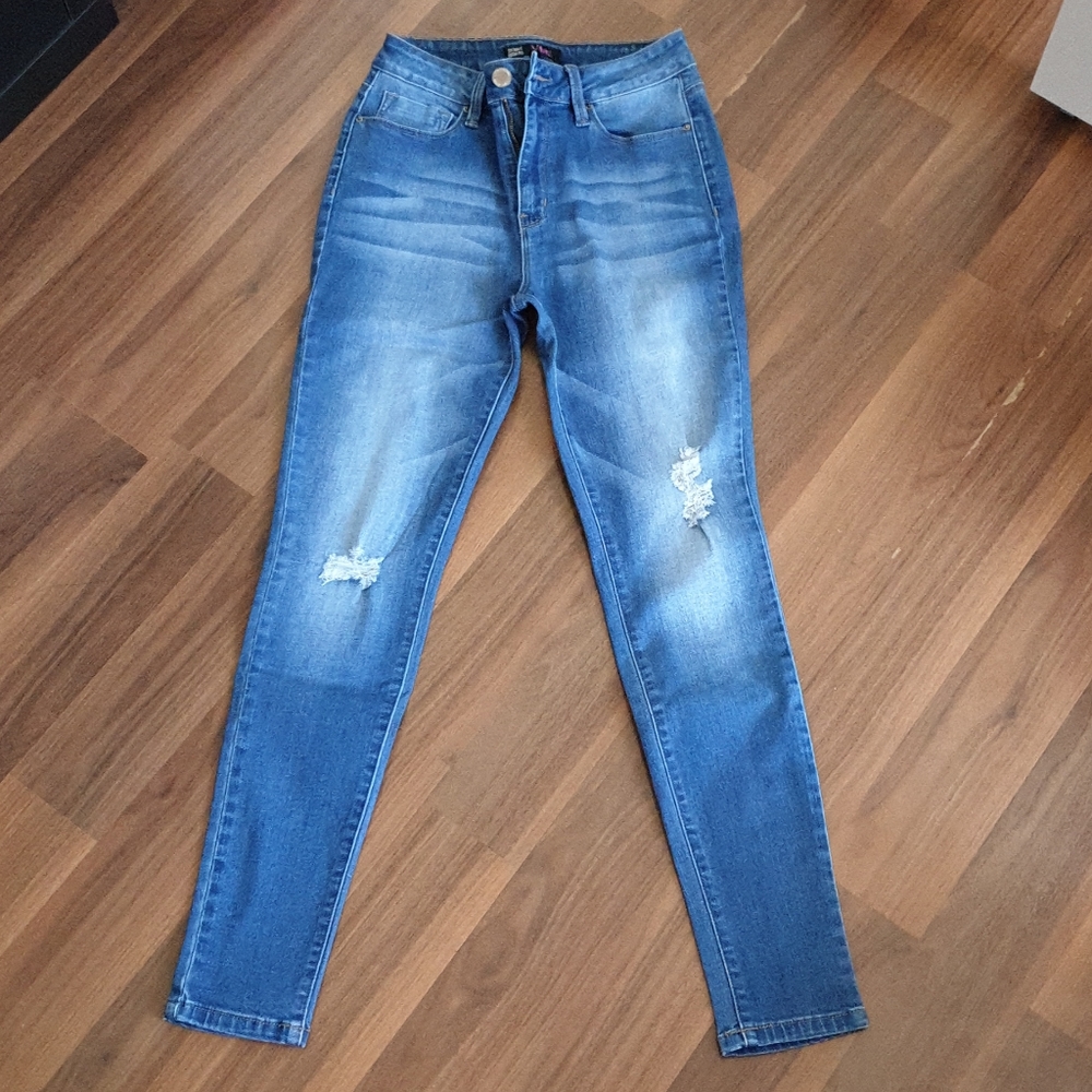 YMI SKINNY HIGH RISE JEANS